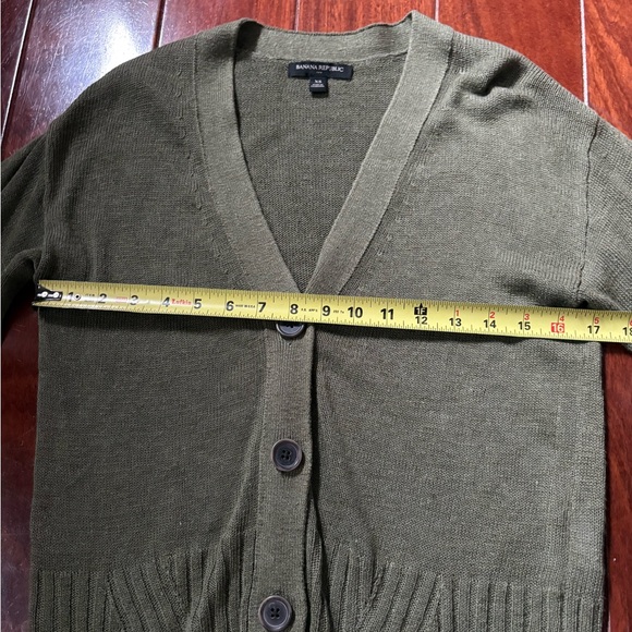 Olive Green Button-Up Women's Sweater - Picture 4 of 6